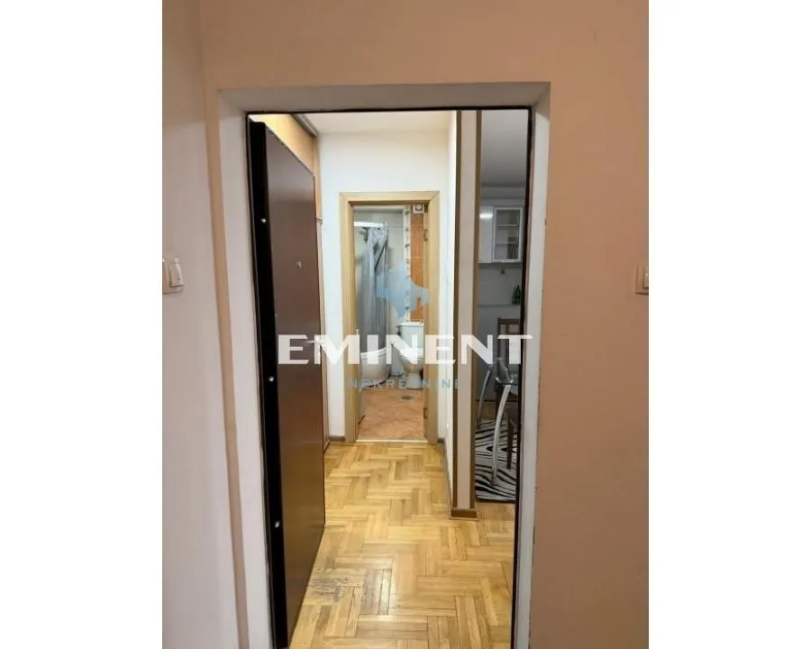 Rent, apartment, 40m², Đeram Pijaca, Beograd