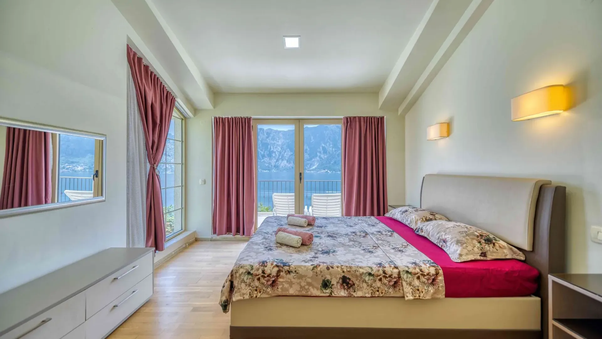 Prodaja, stan, 167m², Kotor, Crna Gora
