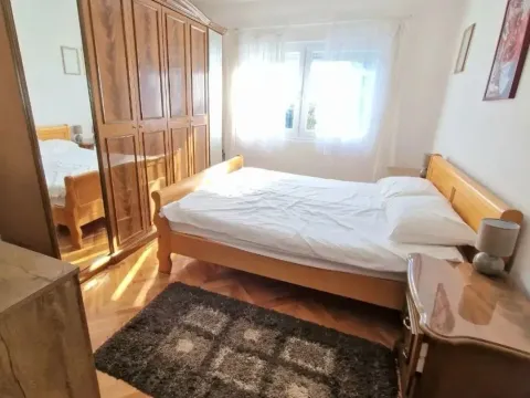 Izdavanje, trosoban stan, 63m², Herceg Novi, Crna Gora - image 3