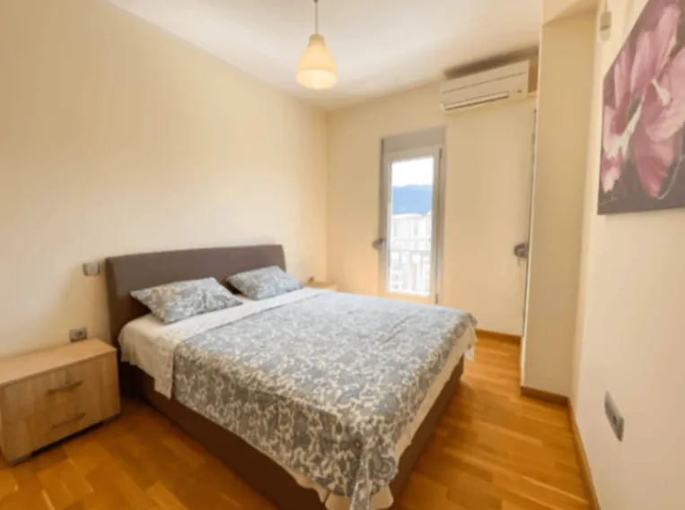Rent, three bedroom apartment, 100m², Centar, Budva