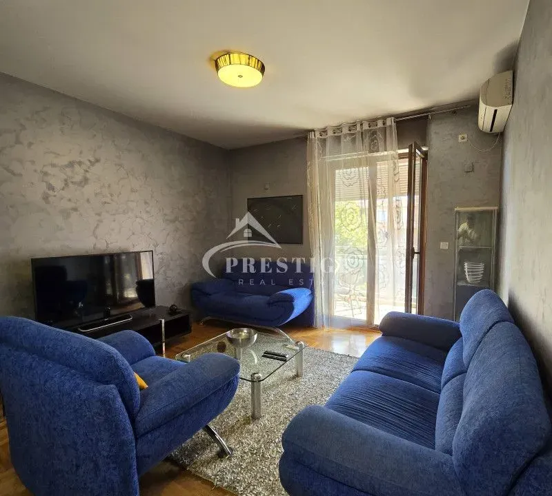 Izdavanje, dvosoban stan, 76m², Preko Morače, Podgorica