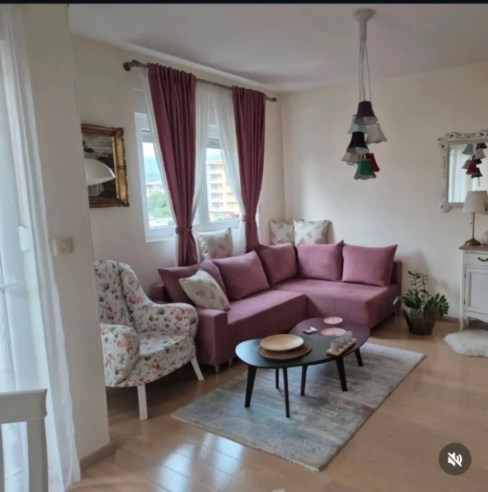 Rent, one bedroom apartment, 55m², City Kvart, Podgorica