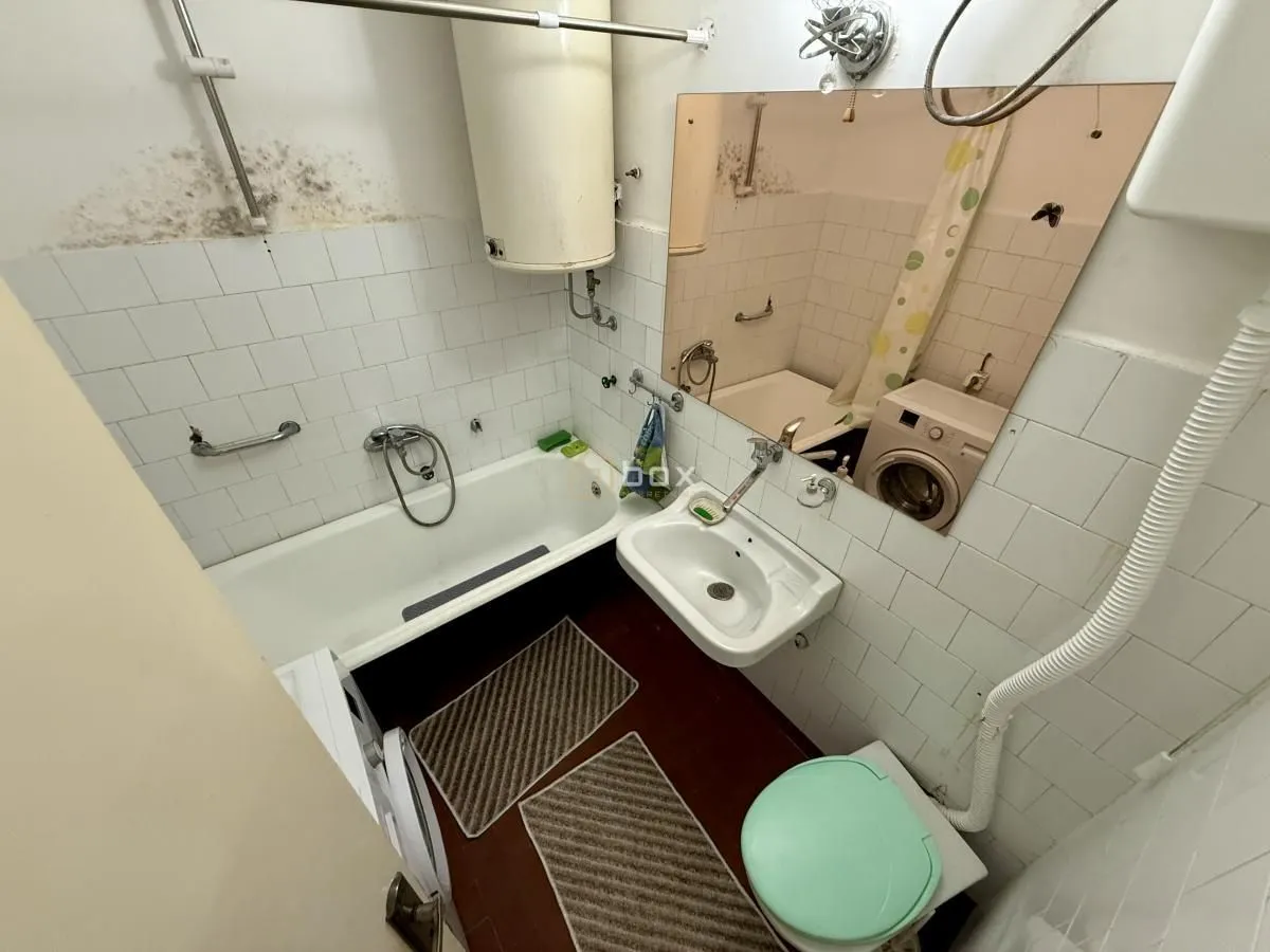 Izdavanje, trosoban stan, 75m², Crveni Pevac, Niš
