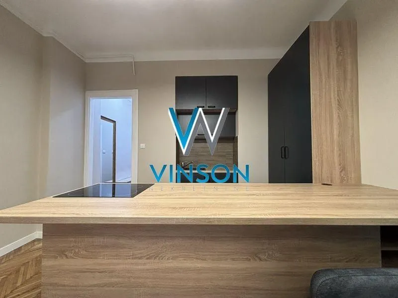 Prodaja, stan, 32m², Centar, Novi Sad