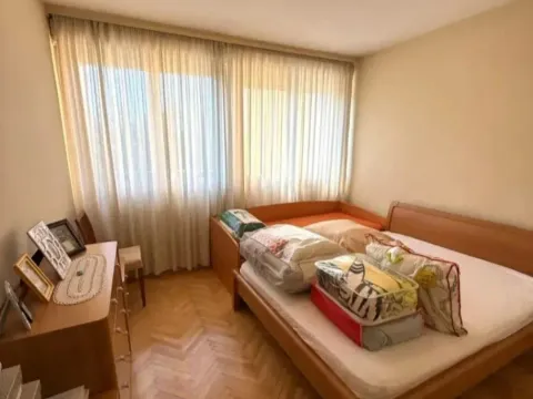 Prodaja, trosoban stan, 100m², Pejton, Podgorica - image 8
