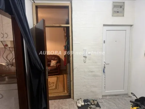 Sale, two bedroom apartment, 58m², Ruma, Srbija - image 7