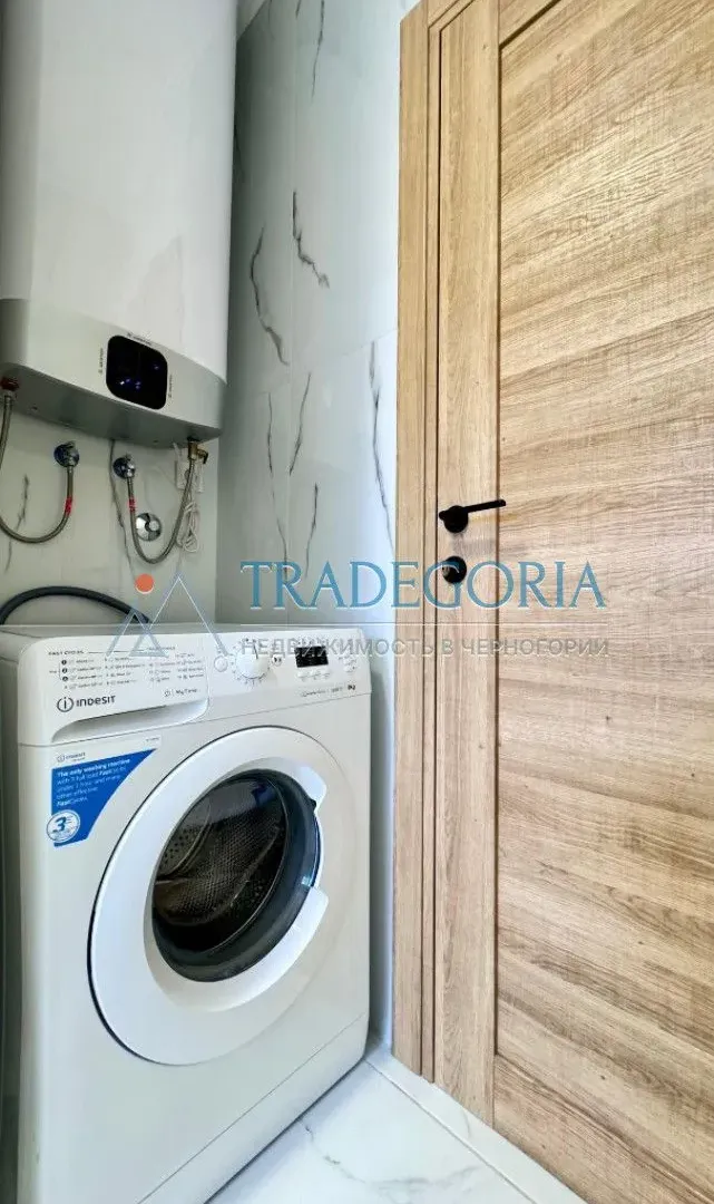 Prodaja, dvosoban stan, 105m², Bar, Crna Gora