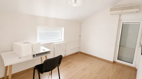 Rent, house, 80m², Gornja Gorica, Podgorica - image 11