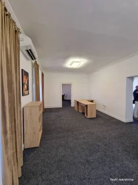Rent, office space, 66m², Kalenić Pijaca, Vračar Sve Podlokacije - image 3