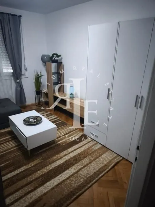 Sale, two bedroom apartment, 60m², Karaburma, Palilula Sve Podlokacije