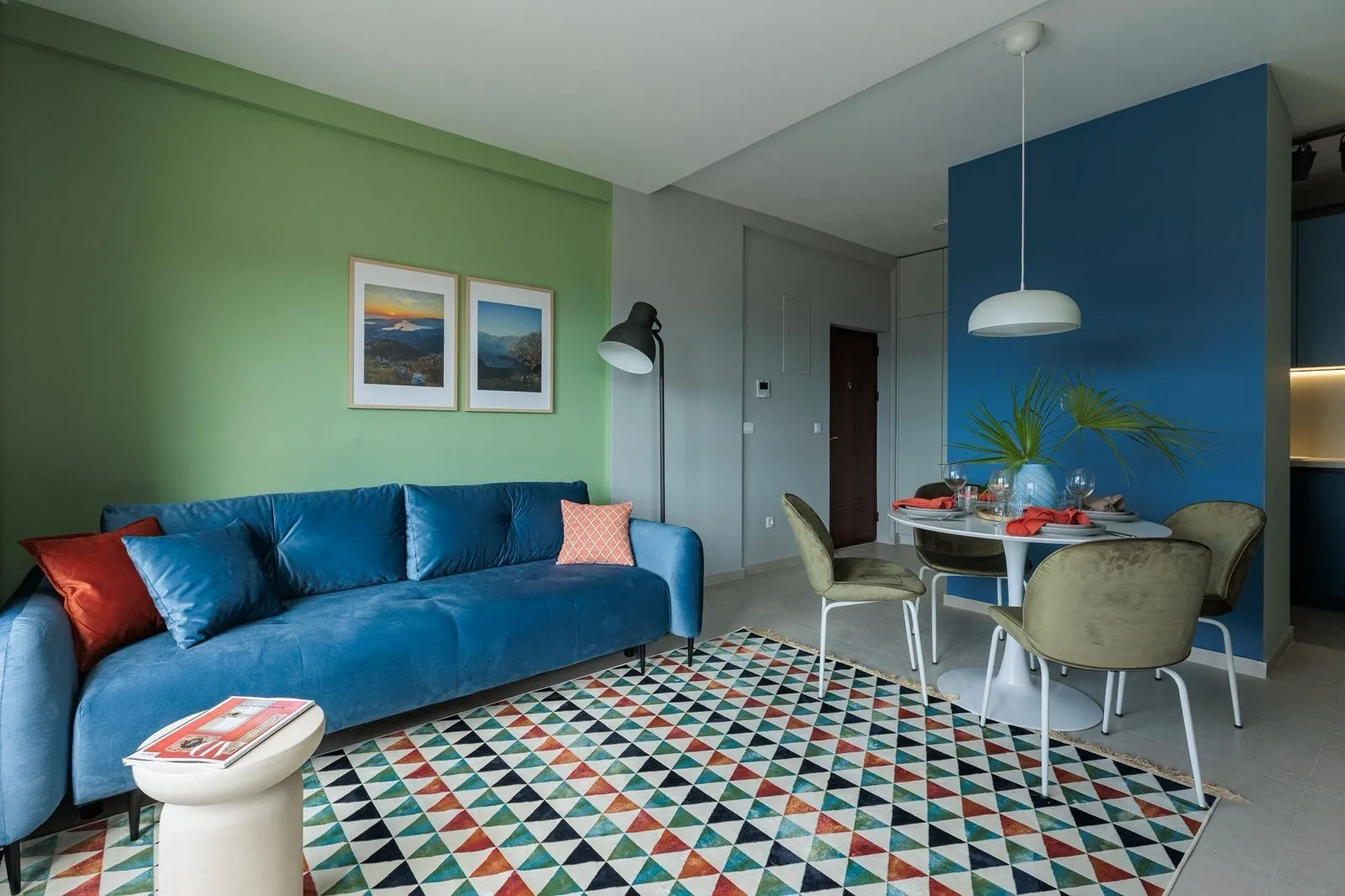 Prodaja, jednosoban stan, 45m², Centar, Tivat