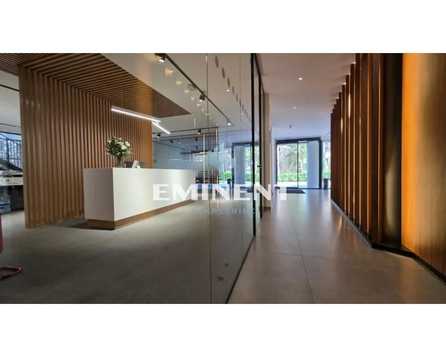 Rent, office space, 268m², Savski Venac, Beograd