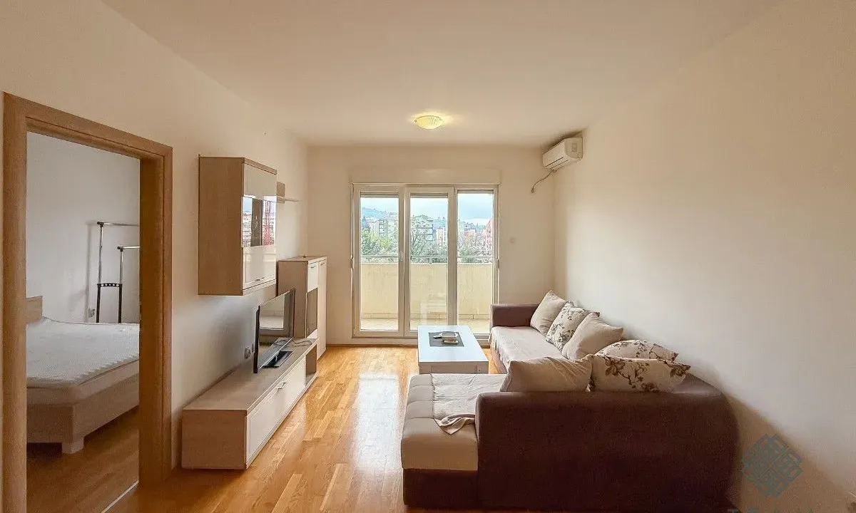 Rent, one bedroom apartment, 55m², Ljubović, Podgorica