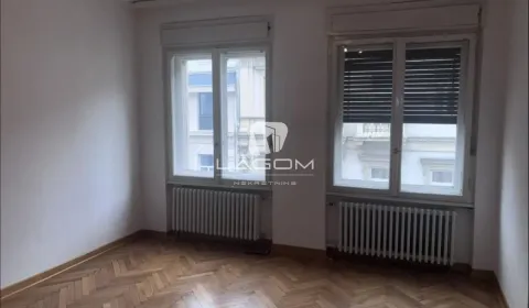 Izdavanje, trosoban stan, 89m², Stari Grad, Beograd - image 10