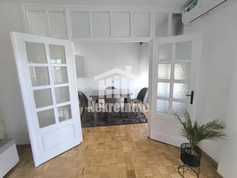 Rent, one bedroom apartment, 43m², Vračar Sve Podlokacije, Beograd - image 5