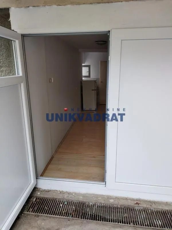 Sale, apartment, 18m², Zemun Sve Podlokacije, Beograd