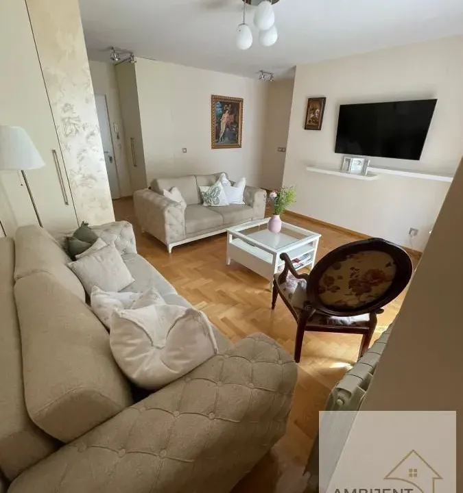 Prodaja, trosoban stan, 80m², Voždovac Sve Podlokacije, Beograd