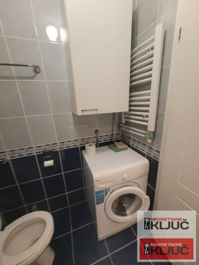 Izdavanje, garsonjera, 25m², Nova Detelinara, Novi Sad Sve Podlokacije