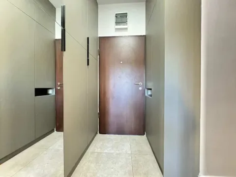 Izdavanje, jednosoban stan, 50m², Zabjelo, Podgorica - image 8