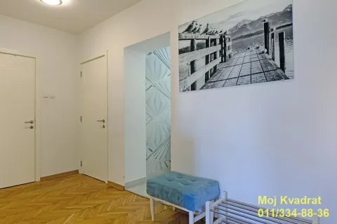 Izdavanje, trosoban stan, 93m², Savski Venac, Beograd - image 10