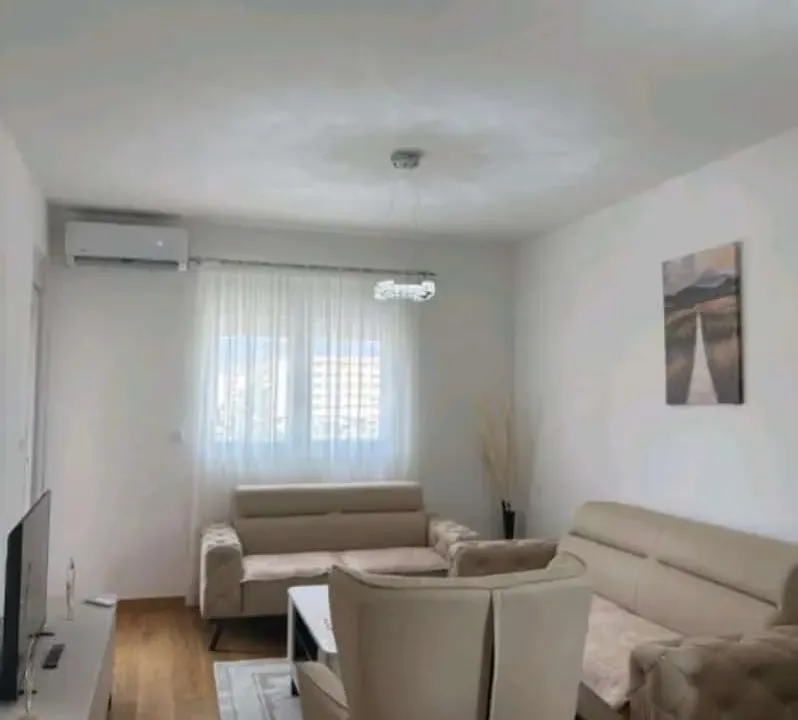 Rent, two bedroom apartment, 71m², City Kvart, Podgorica