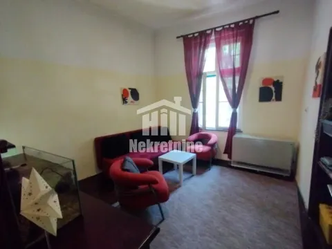 Prodaja, dvosoban stan, 43m², Stari Grad, Beograd
