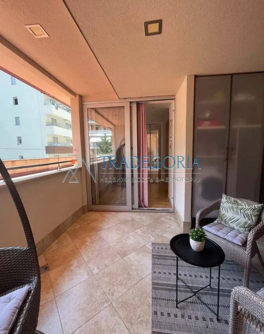 Prodaja, dvosoban stan, 87m², Budva, Crna Gora