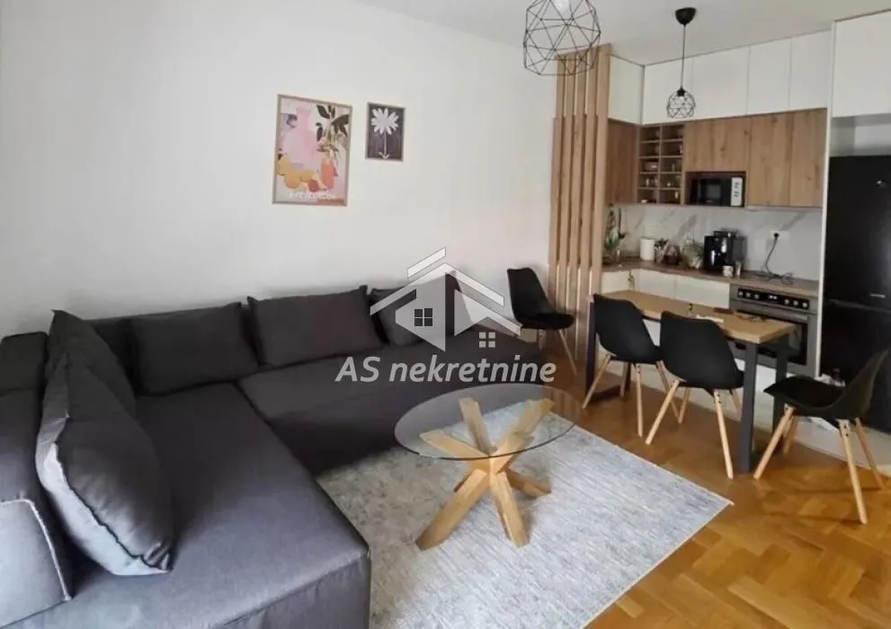 Rent, two bedroom apartment, 44m², Stari Grad, Beograd