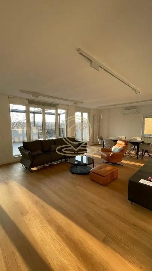 Rent, four bedroom apartment, 151m², Voždovac Sve Podlokacije, Beograd