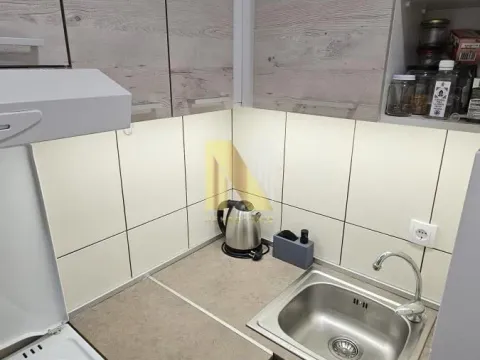 Prodaja, jednosoban stan, 39m², Socijalno, Novi Sad Sve Podlokacije - image 5