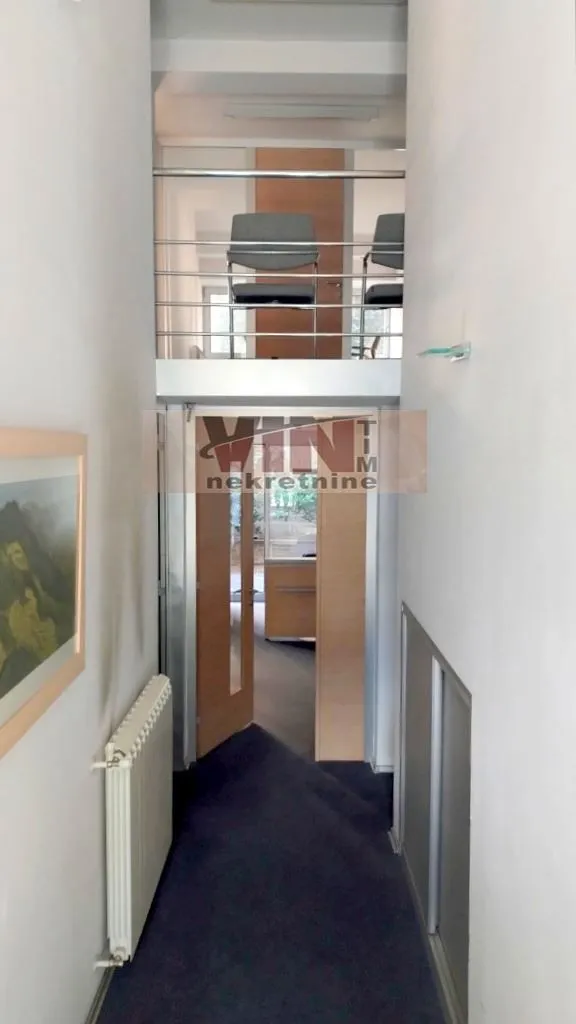 Rent, office space, 170m², Altina, Beograd