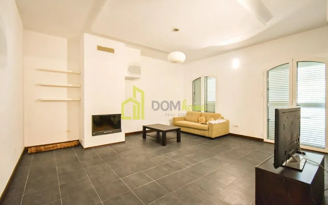 Prodaja, kuća, 230m², Mareza, Podgorica