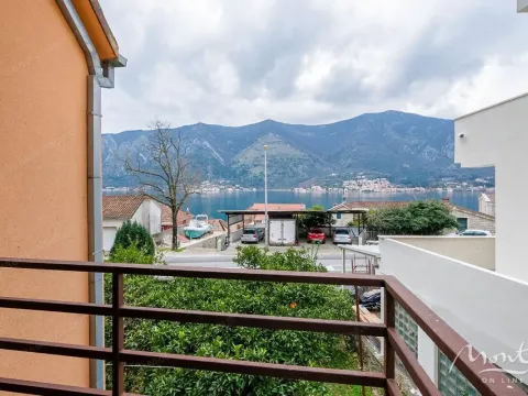 Sale, house, 250m², Dobrota, Kotor - image 26