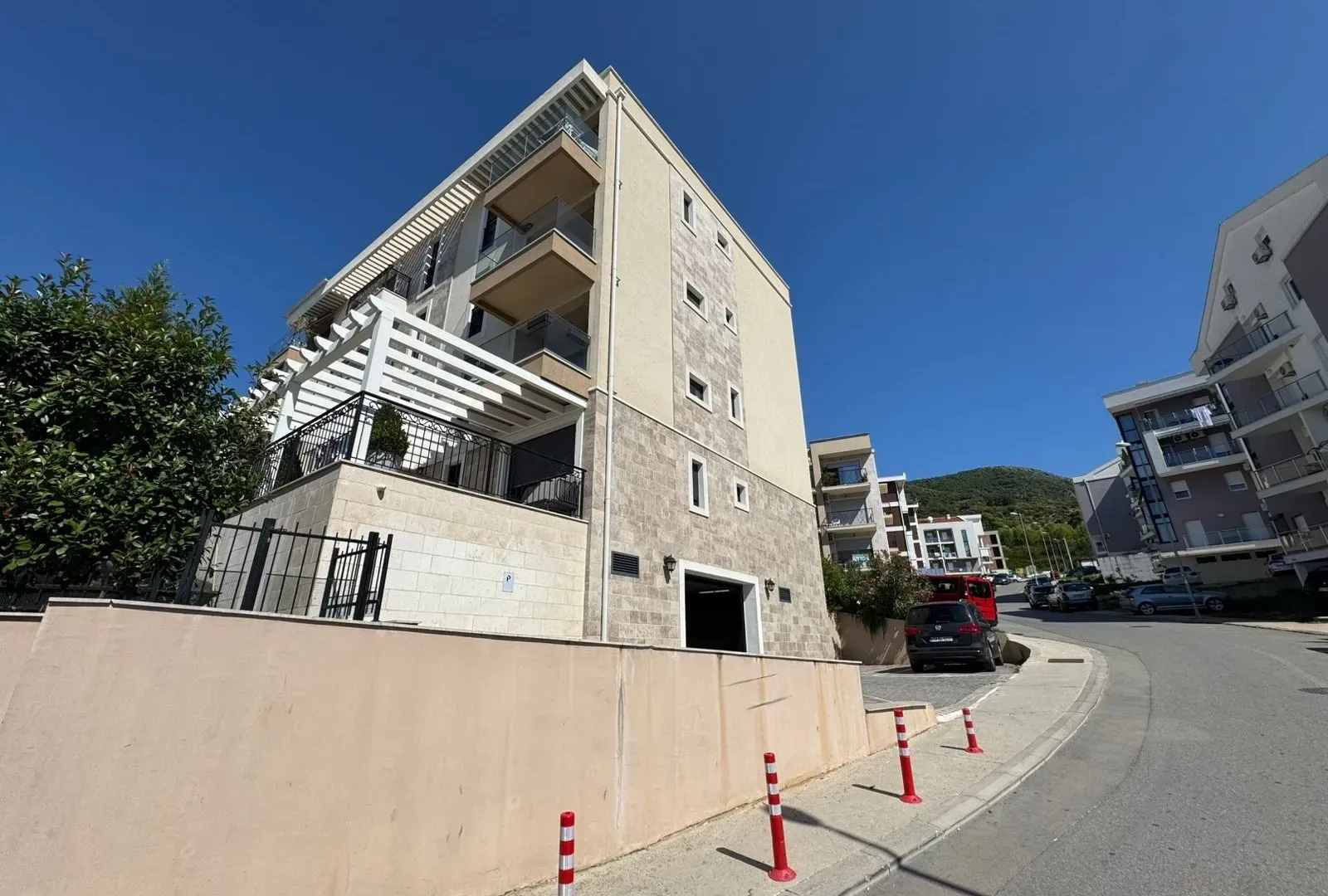 Sale, three bedroom apartment, 76m², Kava, Tivat