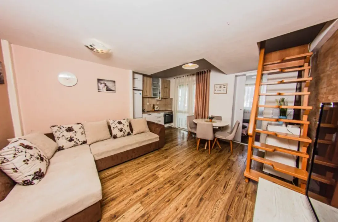 Prodaja, dvosoban stan, 48m², Centar, Bar