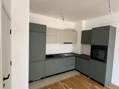 Prodaja, dvosoban stan, 63m², Stari Aerodrom, Podgorica - image 1