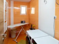 Rent, two bedroom apartment, 90m², Petrovac, Budva - image 11