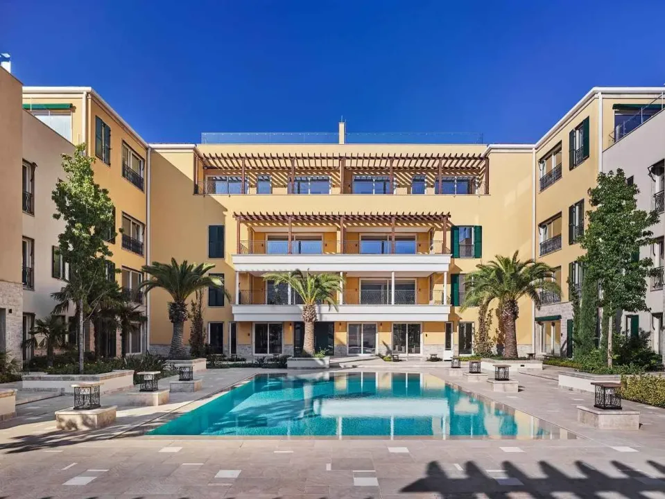 Prodaja, jednosoban stan, 82m², Herceg Novi, Crna Gora