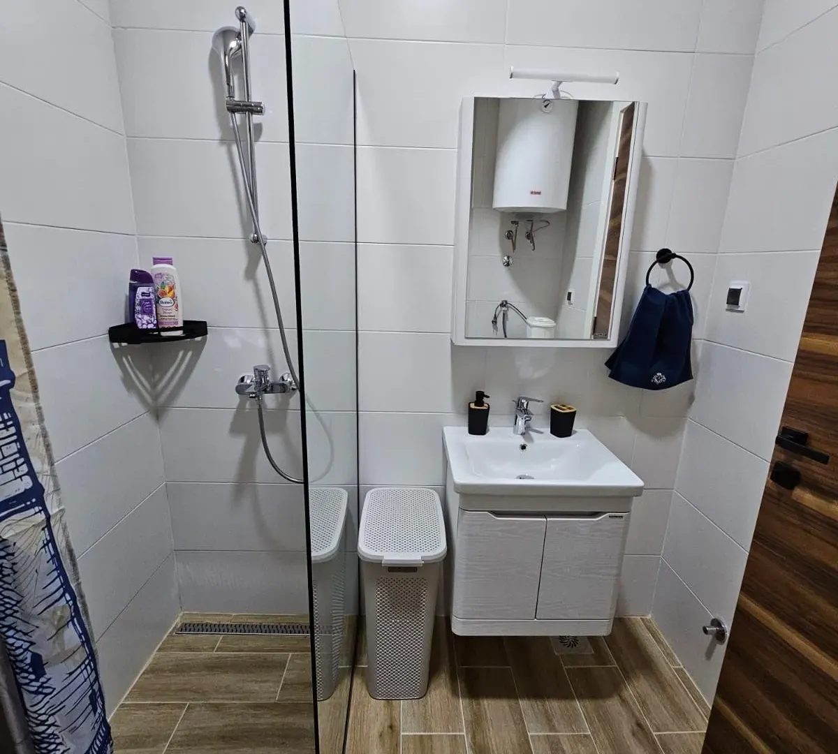 Izdavanje, dvosoban stan, 58m², Bijela, Herceg Novi