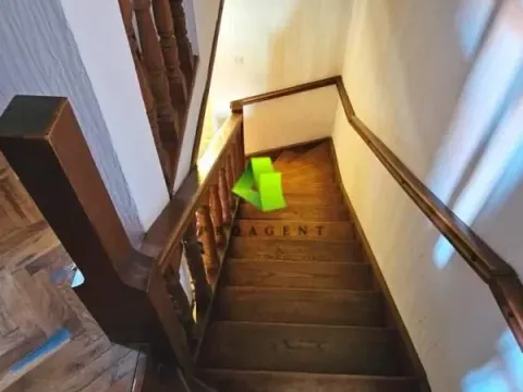 Izdavanje, četvorosoban stan, 180m², Apelovac, Niš - image 16