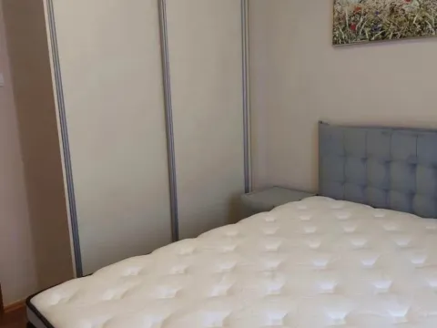 Izdavanje, dvosoban stan, 65m², Centar, Tivat - image 8