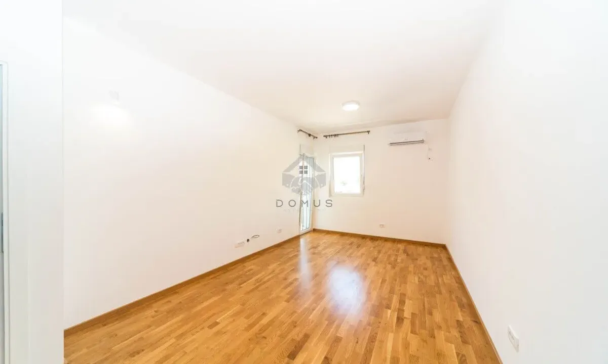 Rent, one bedroom apartment, 43m², Zagorič, Podgorica