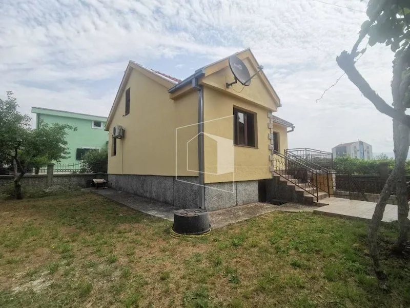 Sale, house, 71m², Podgorica, Crna Gora