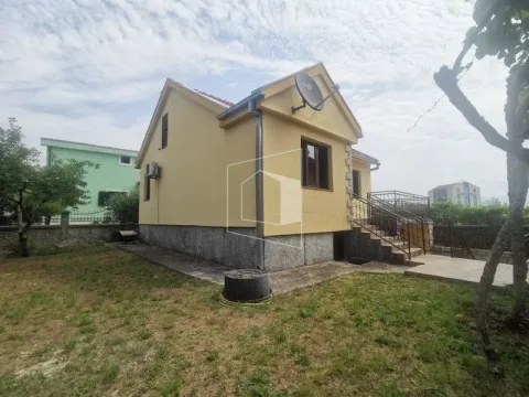 Sale, house, 71m², Podgorica, Crna Gora - image 3