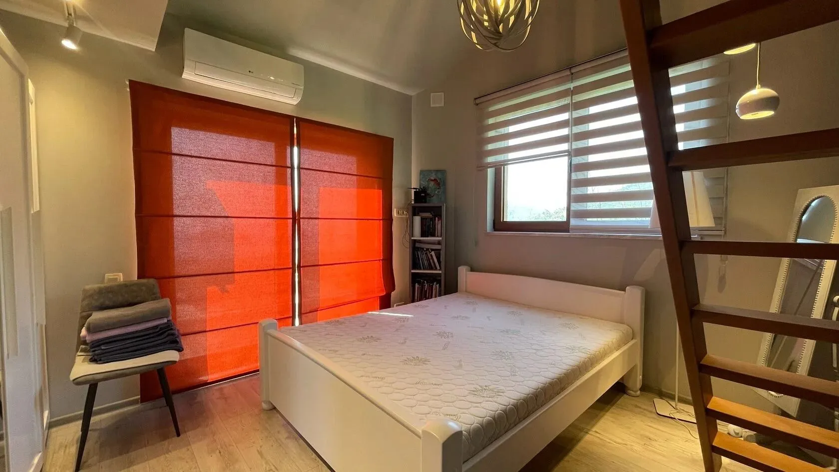 Prodaja, kuća, 250m², Maine, Budva