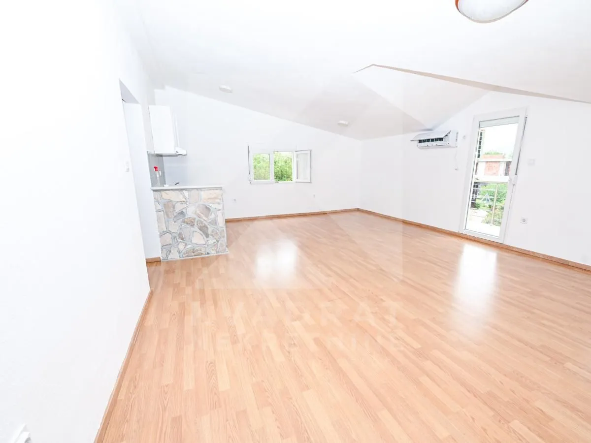 Rent, one bedroom apartment, 60m², Vranići, Podgorica