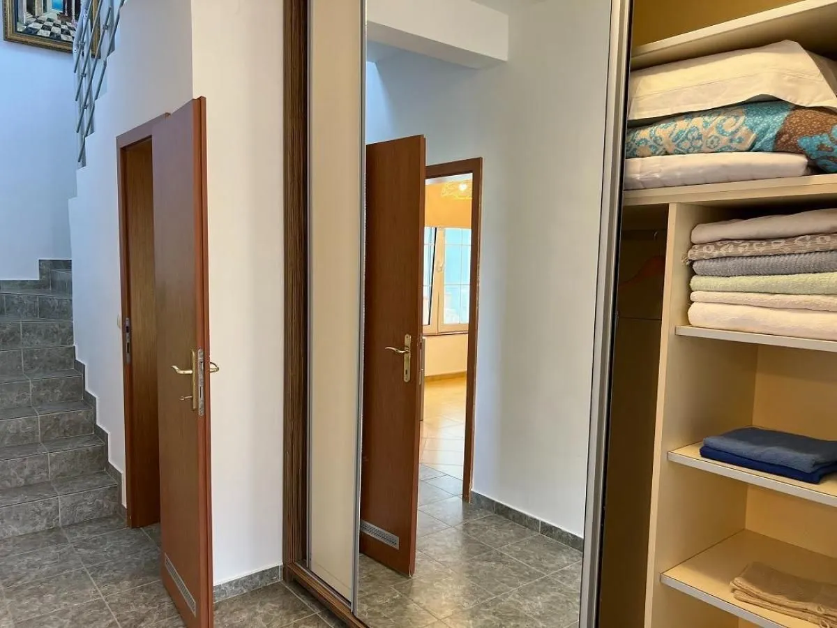 Sale, two bedroom apartment, 132m², Bar, Crna Gora