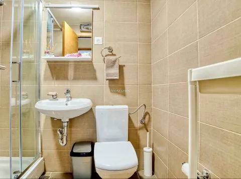 Rent, two bedroom apartment, 72m², Dubovica, Budva - image 9