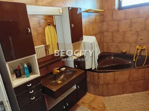 Prodaja, kuća, 183m², Temerin, Novi Sad - image 8