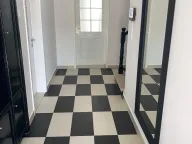 Izdavanje, kuća, 250m², Zagorič, Podgorica - image 3